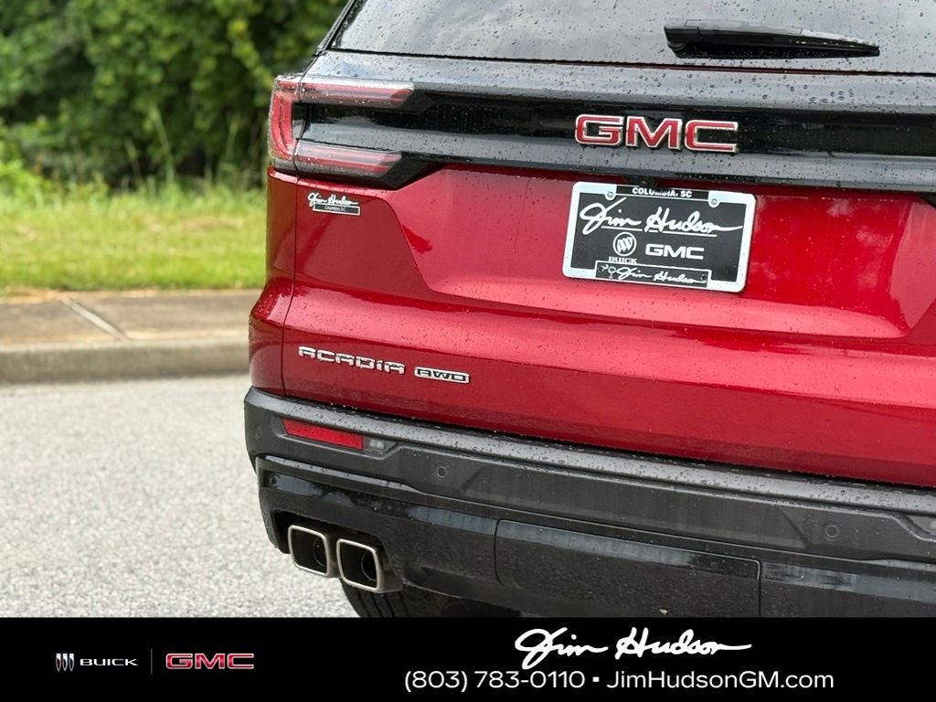 2024 GMC Acadia AT4