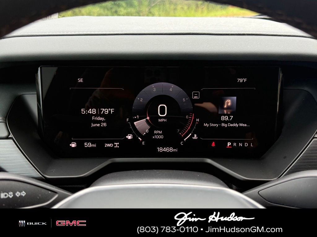 2024 GMC Acadia AT4