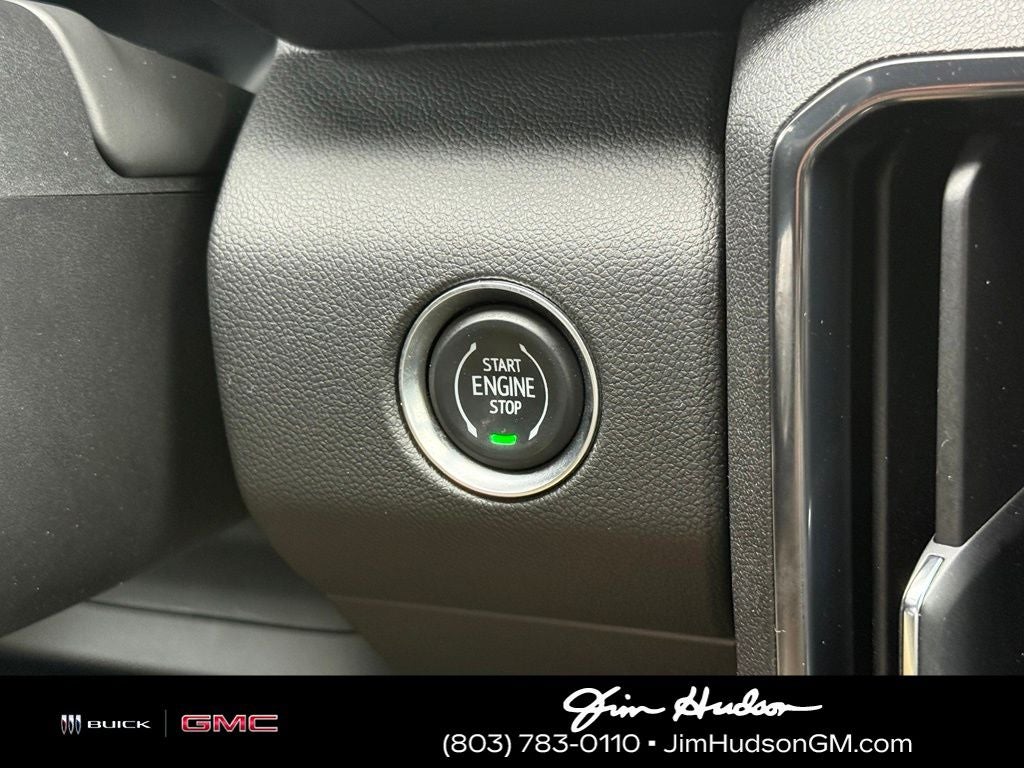 2024 GMC Acadia AT4
