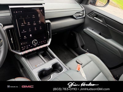 2024 GMC Acadia AT4