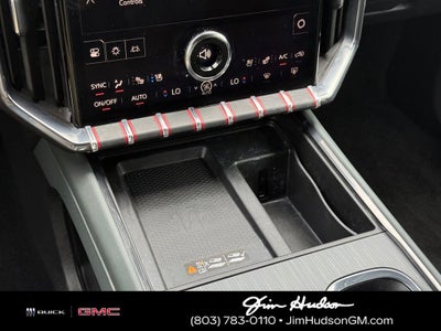 2024 GMC Acadia AT4