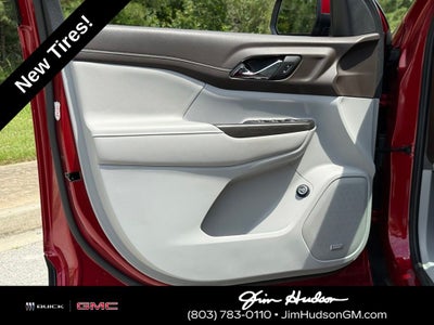 2023 GMC Acadia SLT