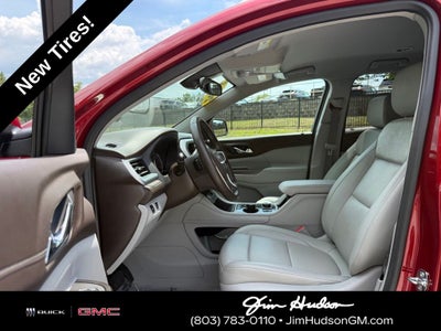 2023 GMC Acadia SLT