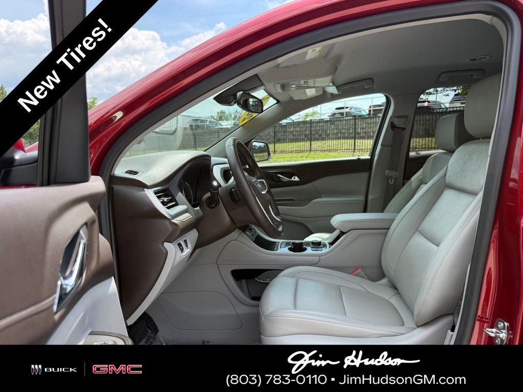 2023 GMC Acadia SLT