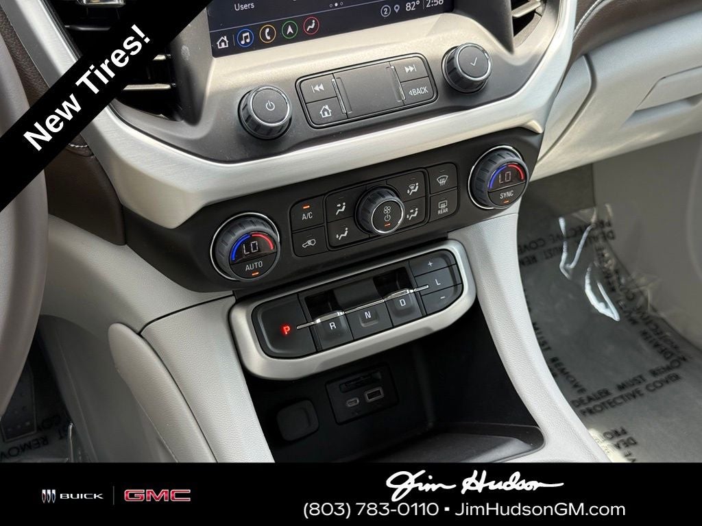 2023 GMC Acadia SLT