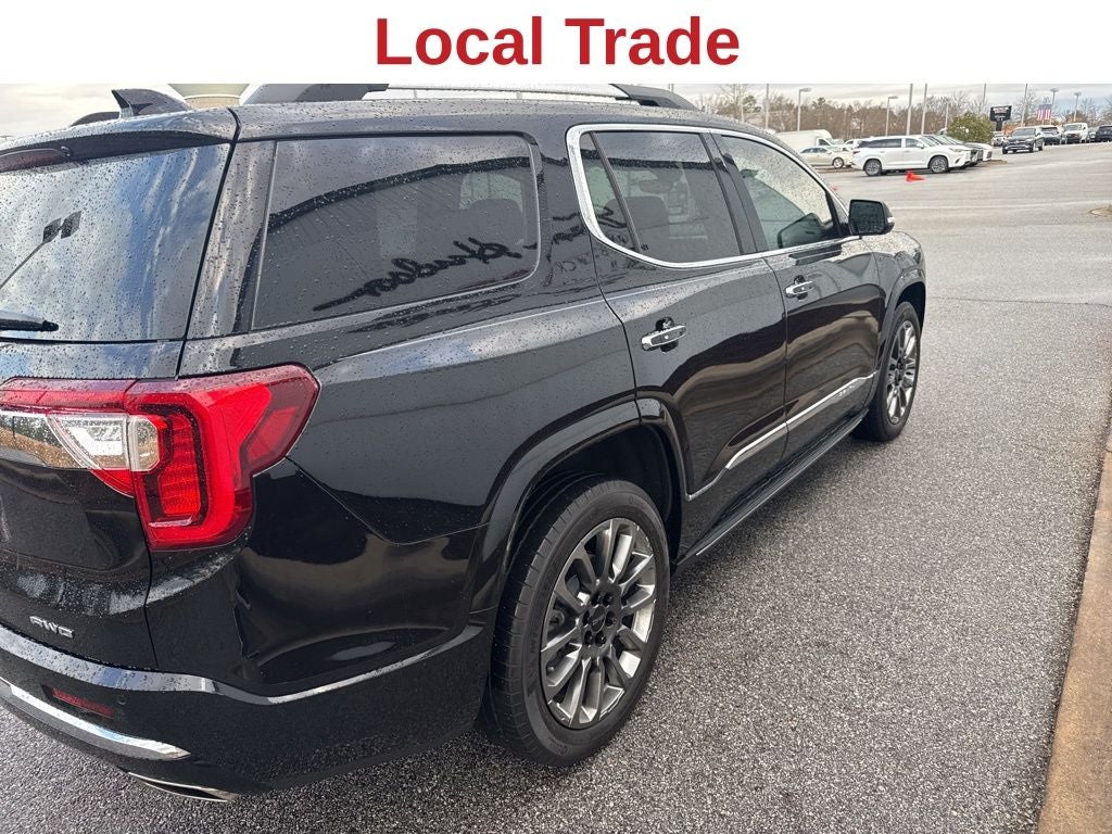 2023 GMC Acadia Denali