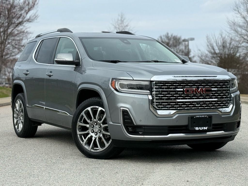 2023 GMC Acadia Denali
