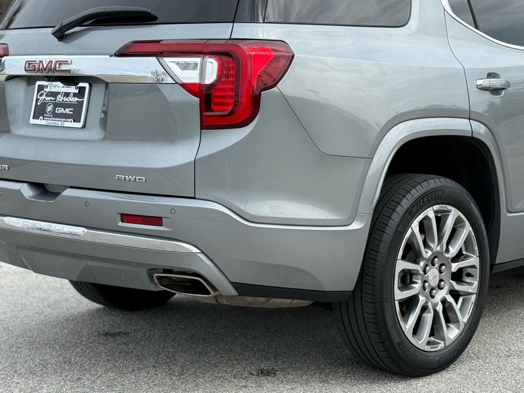 2023 GMC Acadia Denali