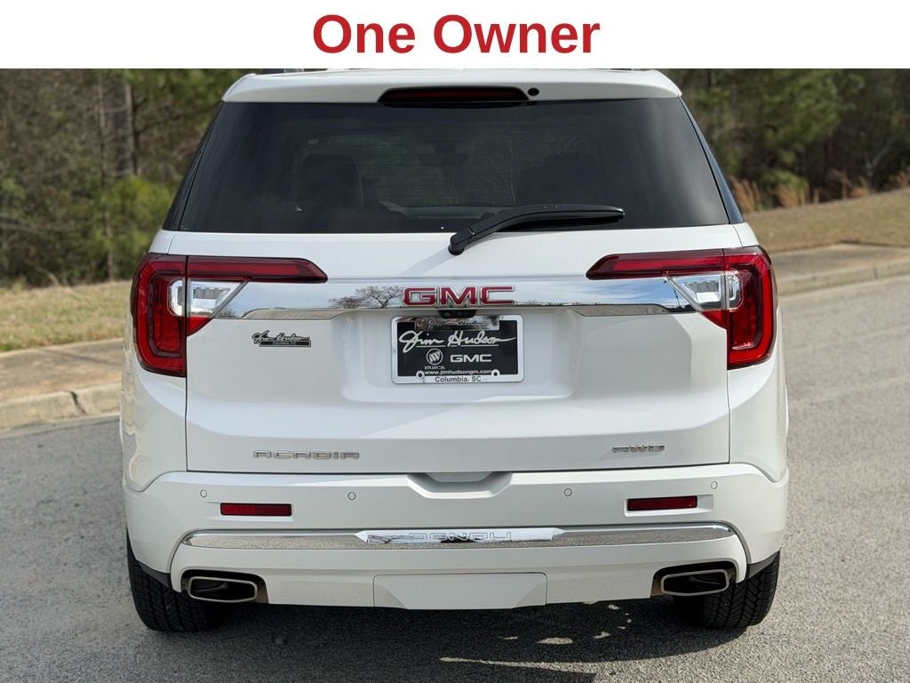 2023 GMC Acadia Denali