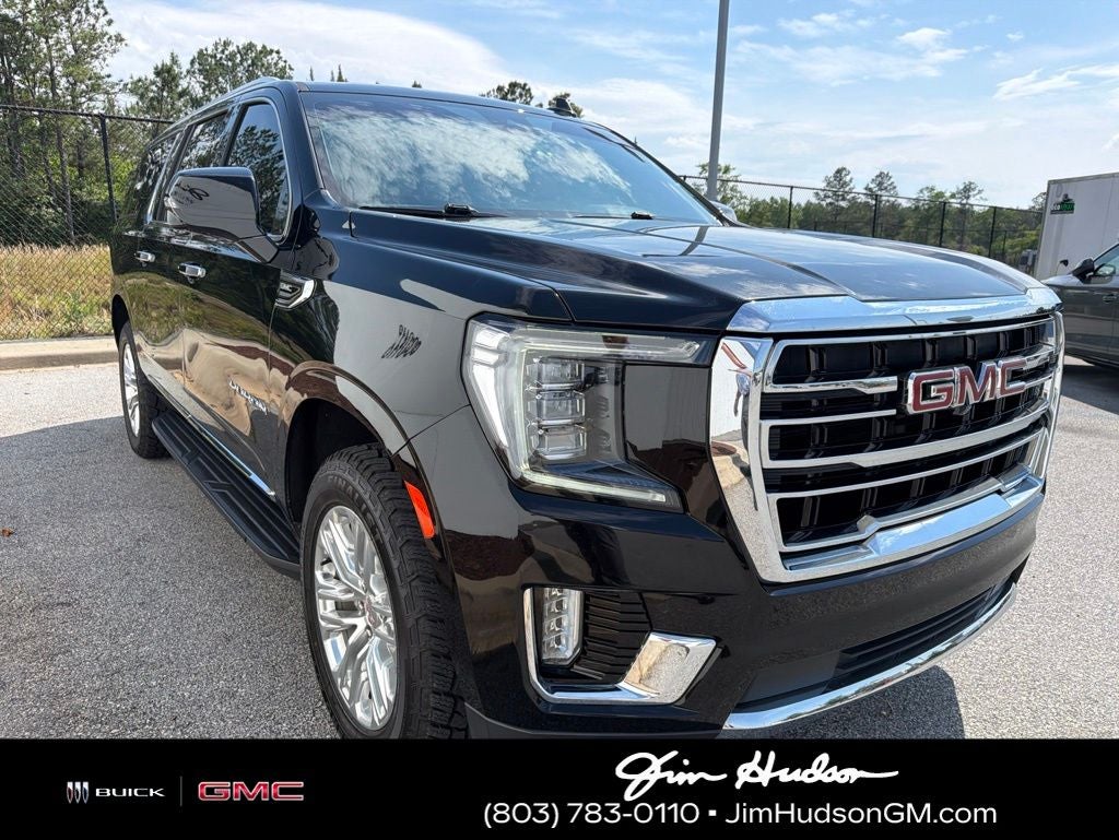 2023 GMC Yukon XL SLT
