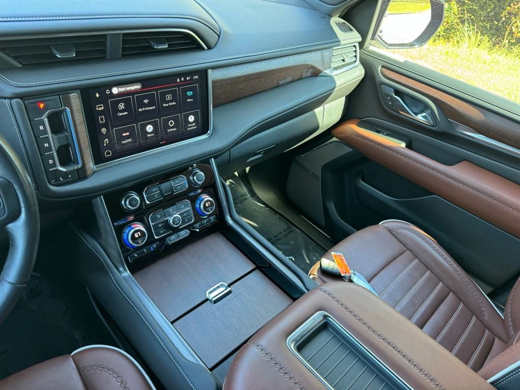 2023 GMC Yukon XL Denali Ultimate