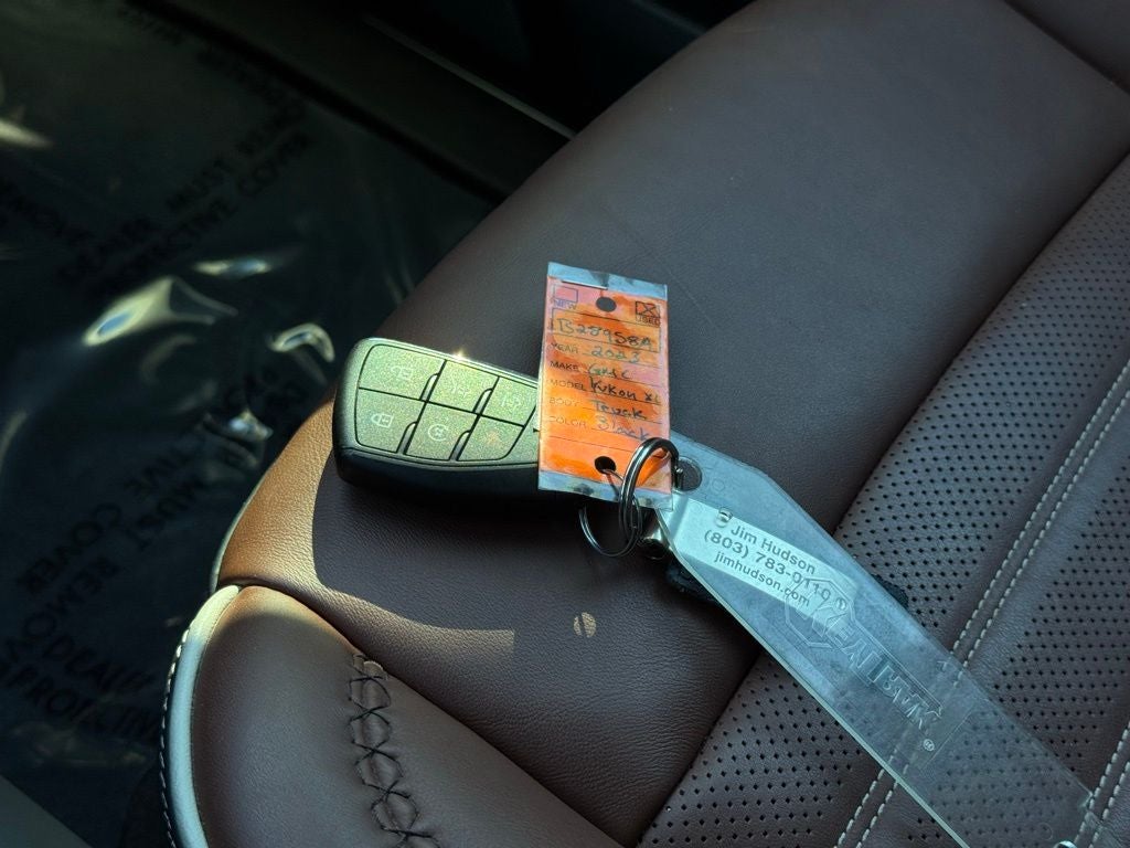 2023 GMC Yukon XL Denali Ultimate