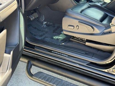 2021 GMC Canyon AT4 w/Leather