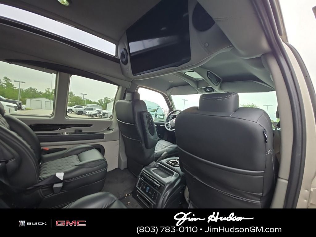 2025 GMC Savana 2500 Work Van