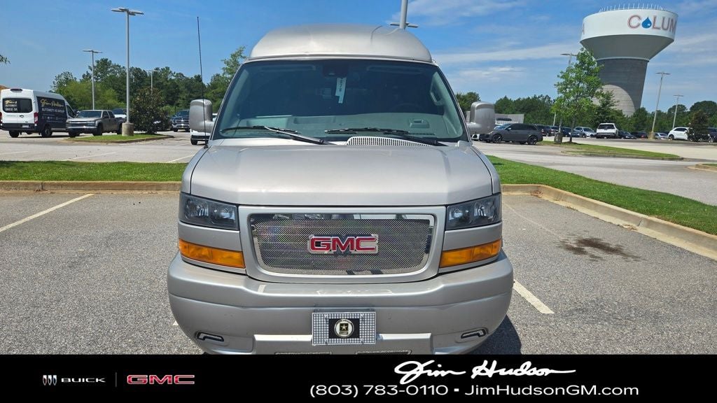 2025 GMC Savana 2500 Work Van