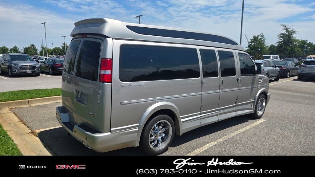 2025 GMC Savana 2500 Work Van