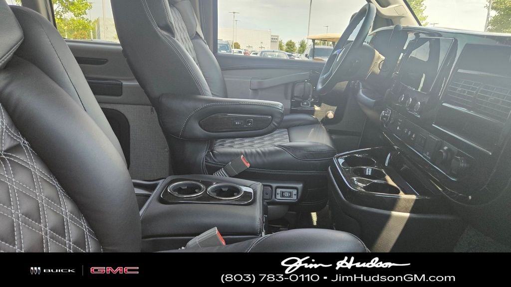 2025 GMC Savana 2500 Work Van
