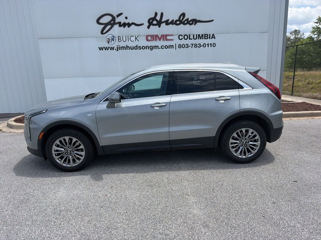 2025 Cadillac XT4 Premium Luxury