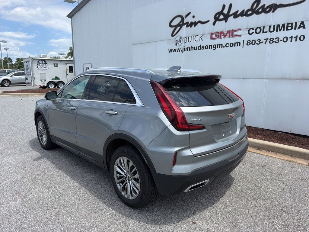 2025 Cadillac XT4 Premium Luxury