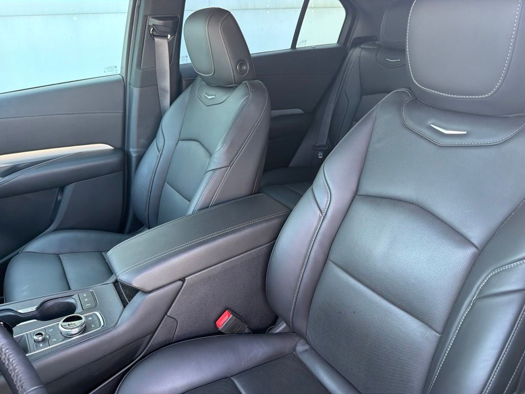2020 Cadillac XT4 Premium Luxury