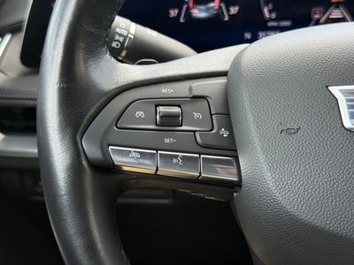 2025 Cadillac XT4 Premium Luxury