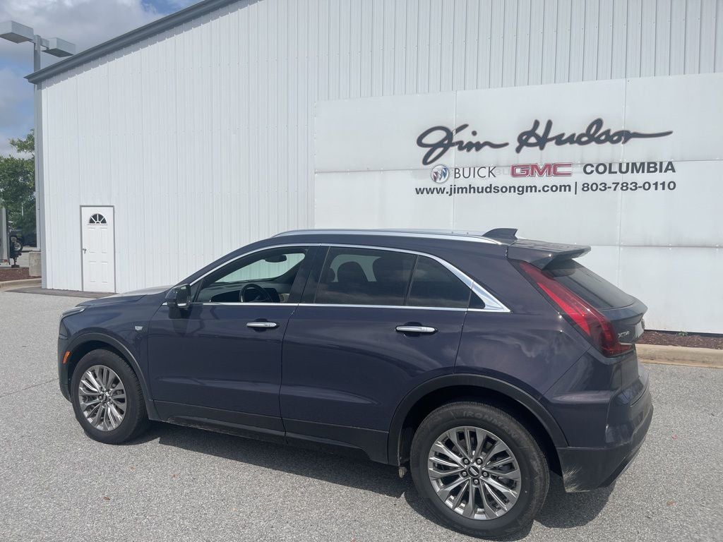 2025 Cadillac XT4 Premium Luxury