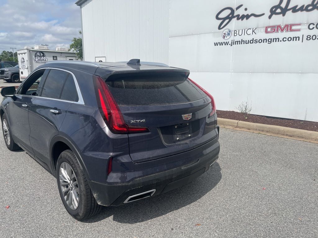 2025 Cadillac XT4 Premium Luxury