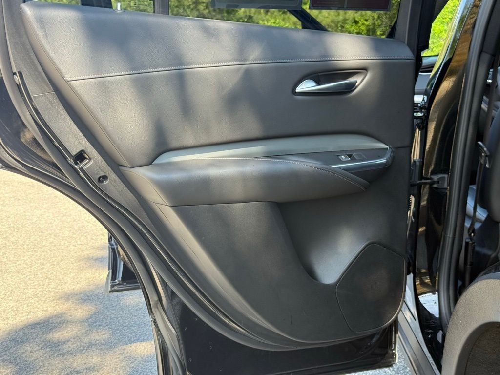 2021 Cadillac XT4 Premium Luxury