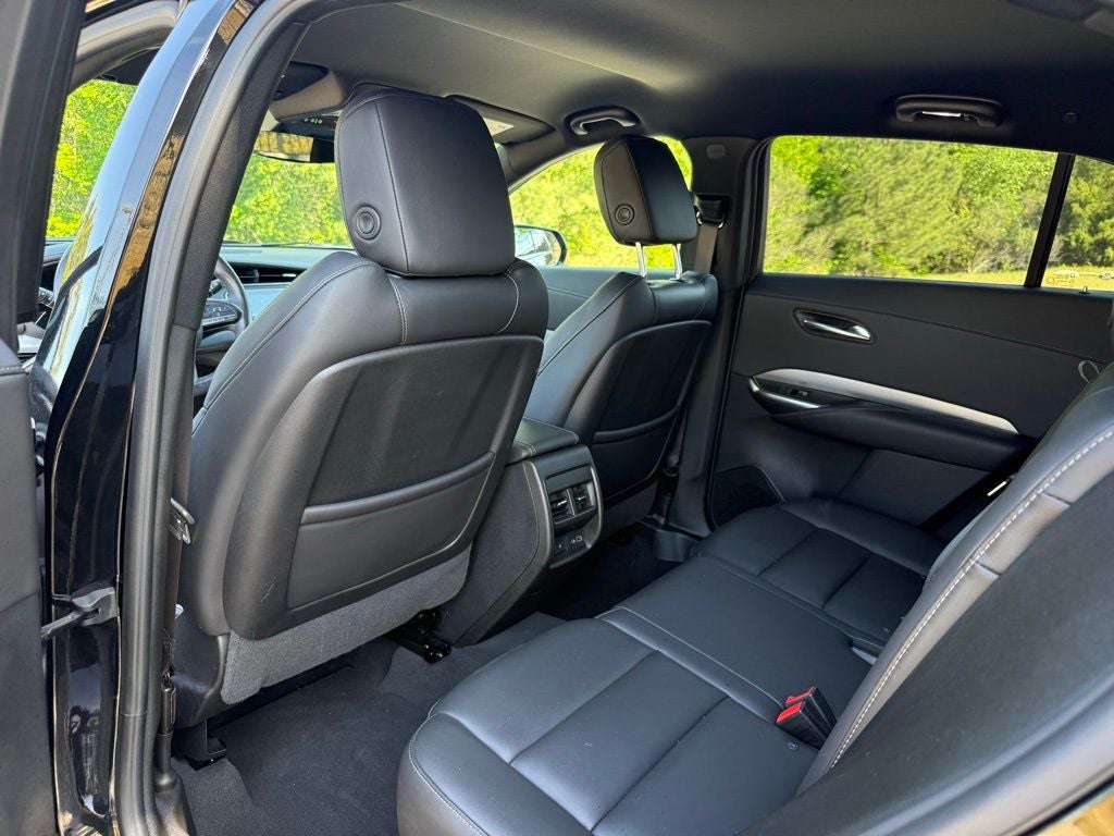 2021 Cadillac XT4 Premium Luxury