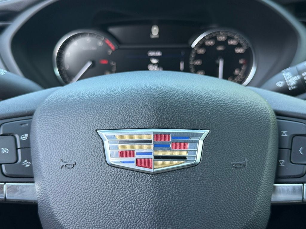 2021 Cadillac XT4 Premium Luxury