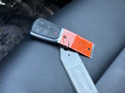 2021 Cadillac XT4 Premium Luxury