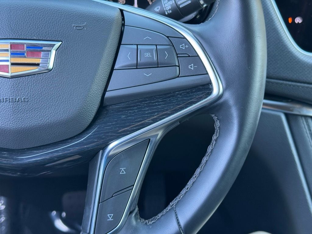 2025 Cadillac XT5 Premium Luxury