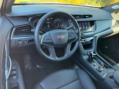 2025 Cadillac XT5 Premium Luxury