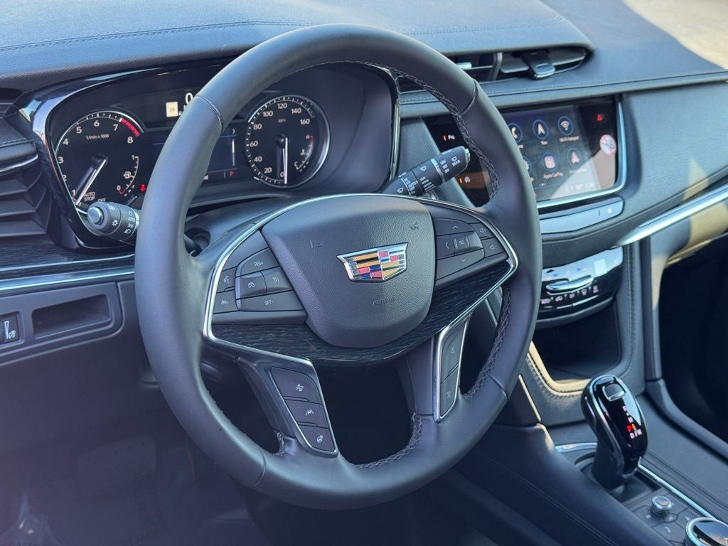 2025 Cadillac XT5 Premium Luxury