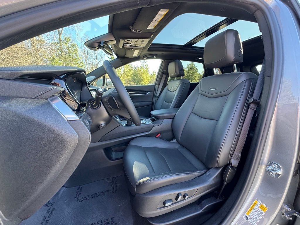 2025 Cadillac XT5 Premium Luxury