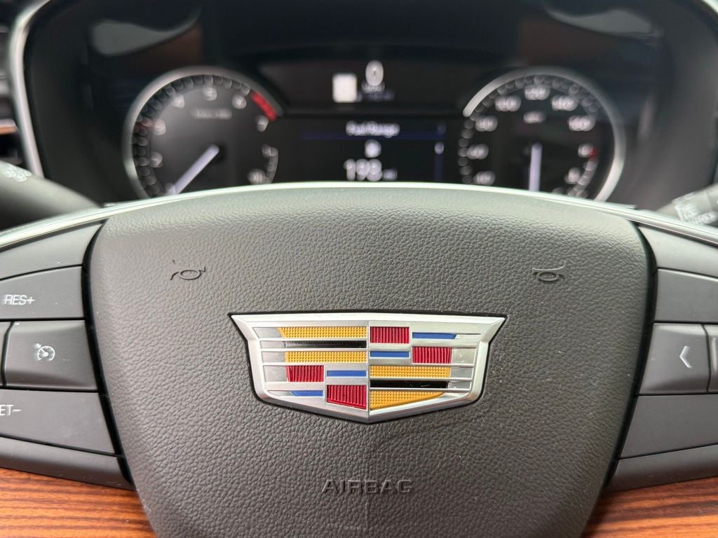 2022 Cadillac XT5 Premium Luxury