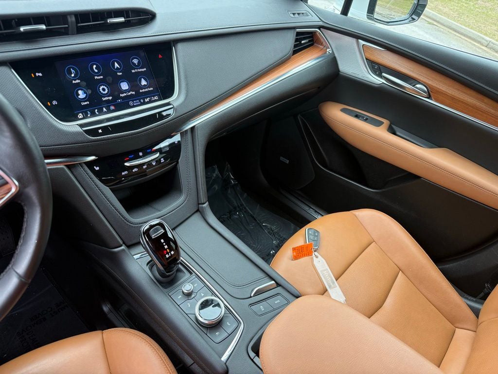 2022 Cadillac XT5 Premium Luxury