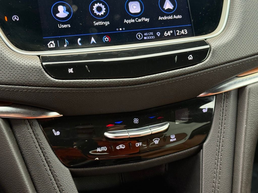2022 Cadillac XT5 Premium Luxury
