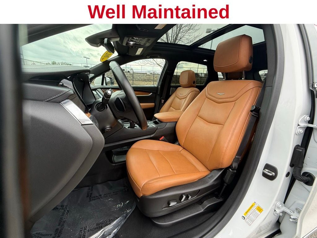 2022 Cadillac XT5 Premium Luxury