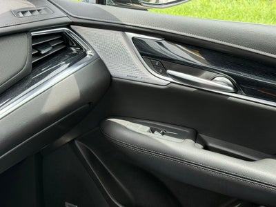 2025 Cadillac XT5 Premium Luxury