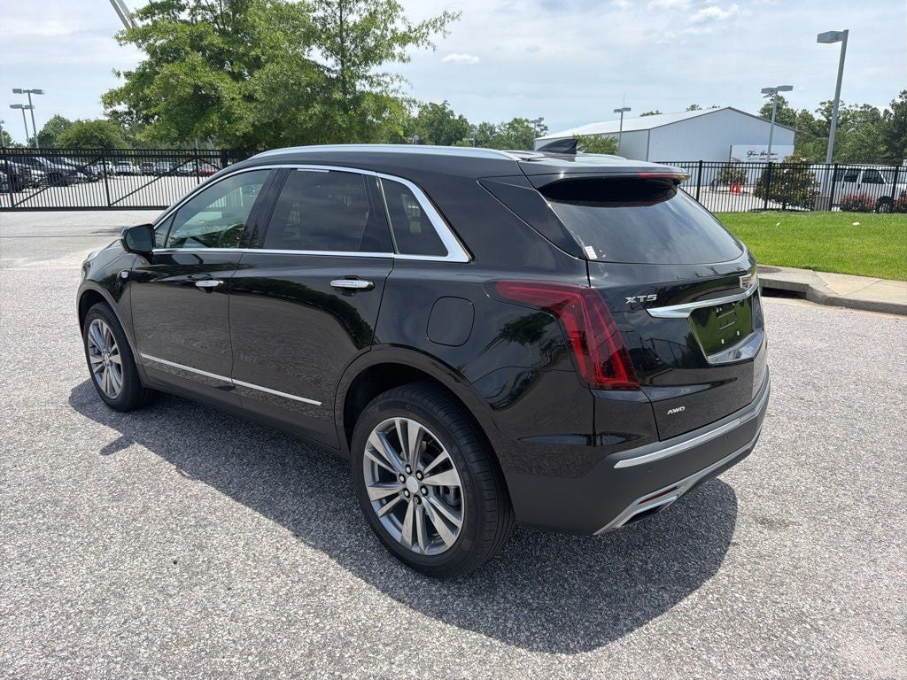 2025 Cadillac XT5 Premium Luxury