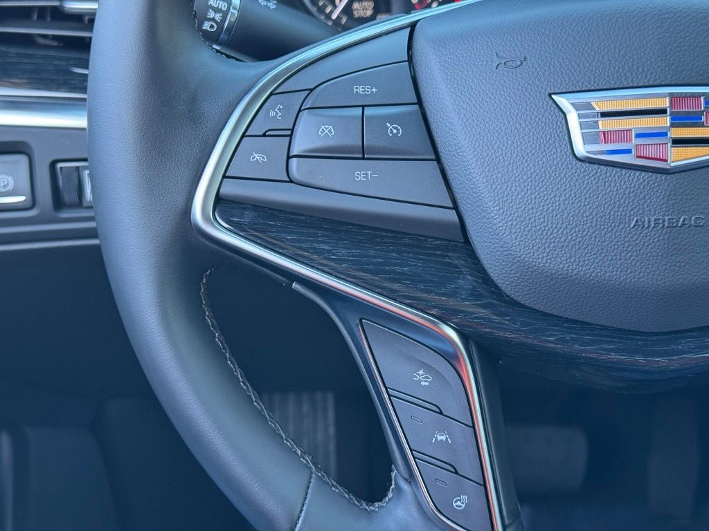 2025 Cadillac XT5 Premium Luxury