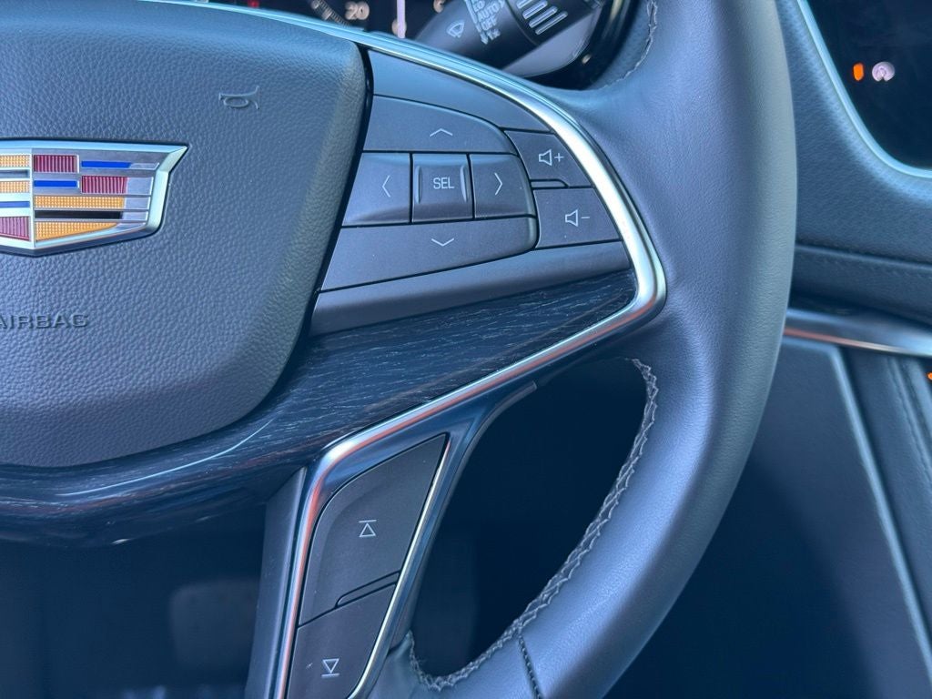 2025 Cadillac XT5 Premium Luxury