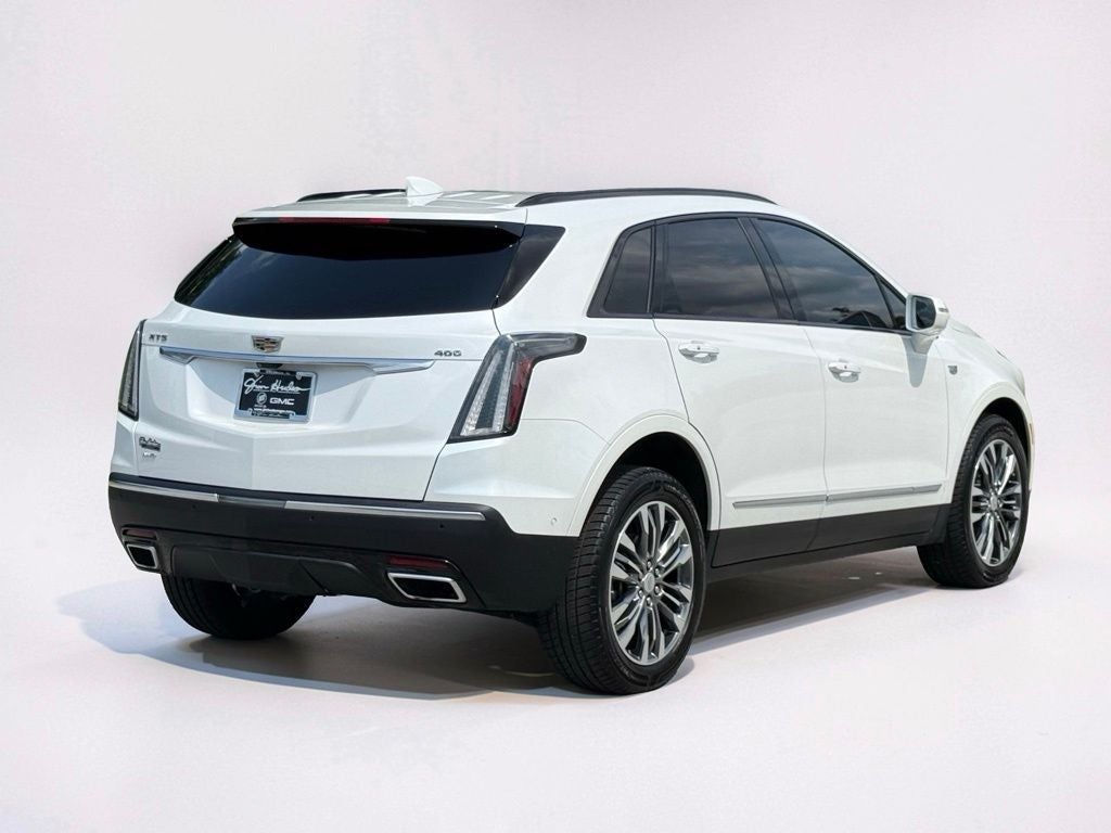 2020 Cadillac XT5 Sport