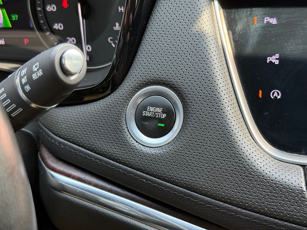 2020 Cadillac XT5 Sport