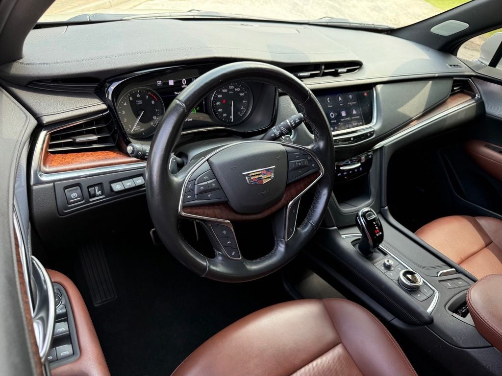 2020 Cadillac XT5 Sport