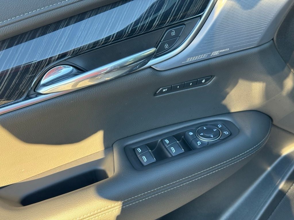 2025 Cadillac XT6 Premium Luxury