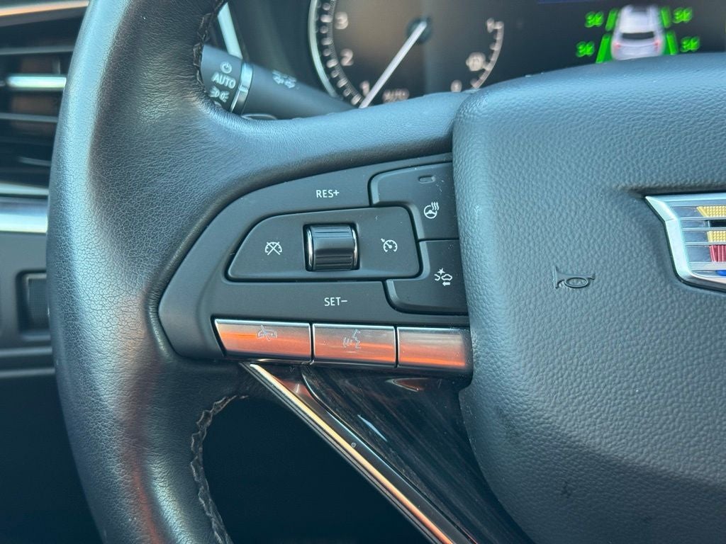 2025 Cadillac XT6 Premium Luxury