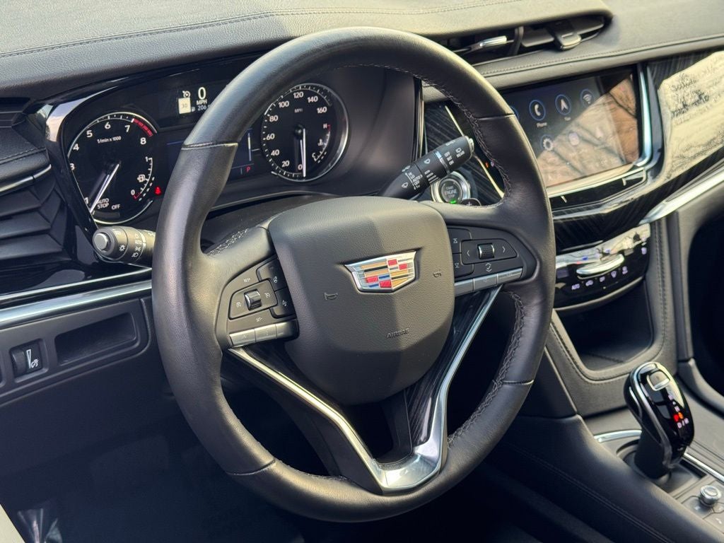2025 Cadillac XT6 Premium Luxury