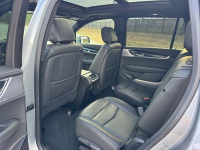 2025 Cadillac XT6 Premium Luxury